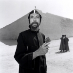 Egypte, Cairo, 21-05-2000, Father Benjamin Wadi Natrun, Paromeos Monastery Egypt.
In opdracht van Dagblad Trouw realiseerde portret fotograaf Jan Bogaerts het project `Spiritueel leiders` in diverse landen, waaronder Israel, Egypte, Belgie en Nederland, in de periode 1994 tot 2001. Jan Bogaerts won de eerste prijs in de categorie Portretten bij de fotowedstrijd De Zilveren Camera in 1994 

On assigment of the Dutch daily Newspaper Trouw photographer Jan Bogaerts realised portraits of spritual and religious leaders in several countries like Israel, Egypt, Belgium and the Netherlands. Photographer Jan Bogaerts realised this project between 1994 and 2001. He won the first price for this serie in 1994 in the competition of De zilveren Camera in the category Portraits.

project: Spirituele Leiders Cairo
foto: Jan Bogaerts
JB2000-35-11@3 (scan van print)
